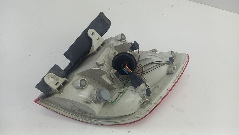 Фонарь задний левый стоп Skoda Superb II 2009-2013 гг 3T9945095L