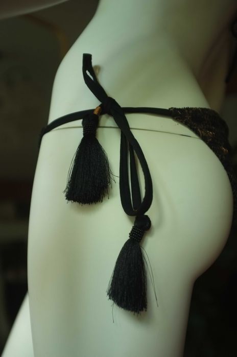 brokatowe czarne złote bikini Cosita Linda Beachwear gypsy jungle