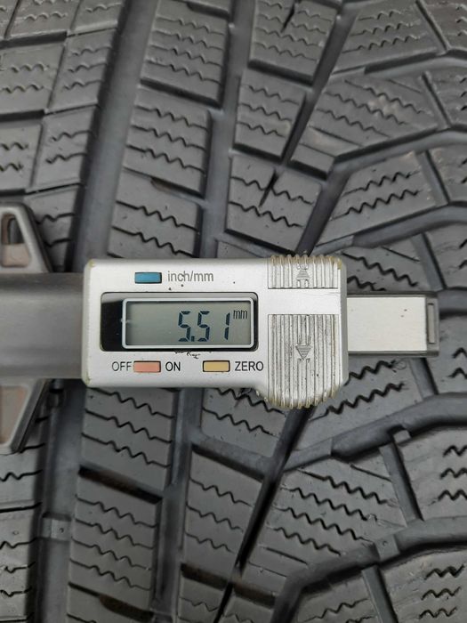 Opony zimowe 215/55 R18 Hankook
