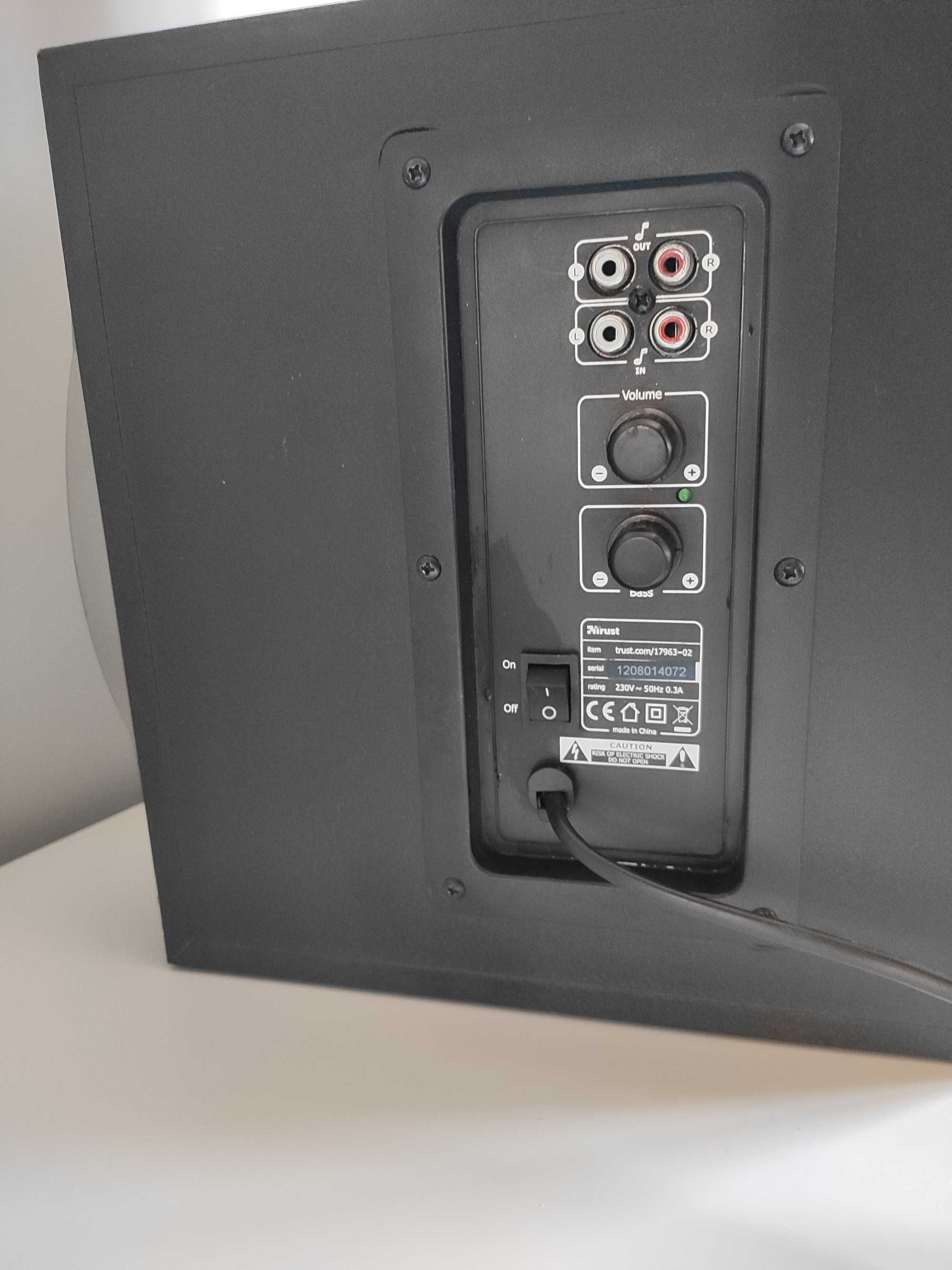Colunas Trust Tytan 2.1 com 120watt