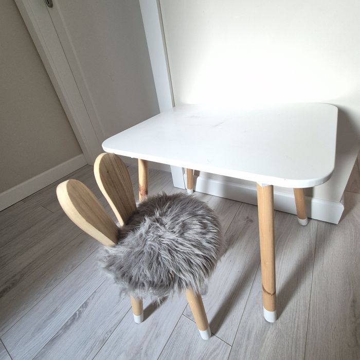 Stolik i krzesełko dla dziecka