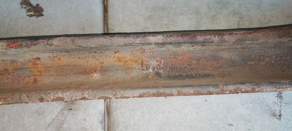 Балка передняя  Mercedes 1317