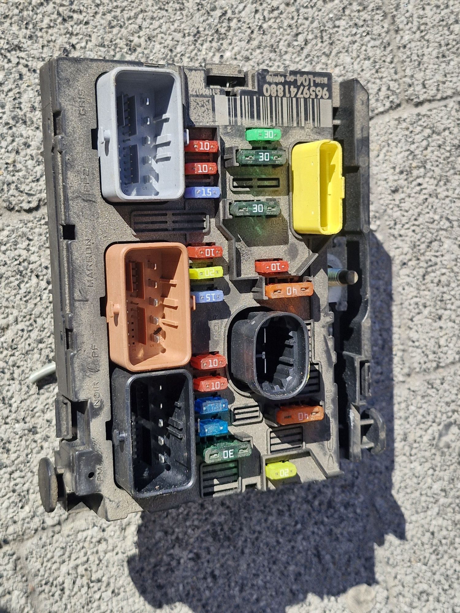Modul bsm skrzynka bezpiecznikow citroen peugeot