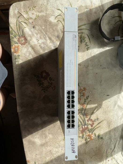 Свич Комутатор, свич allied telesis at-fs716