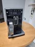 Sprzedam Express do kawy  Saeco  PricoBaristo  DELUXE  SM5560