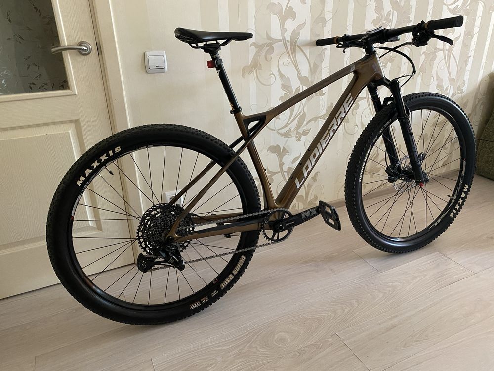 Топовий француський XC Велосипед Lapierre pro race 6.9 CF