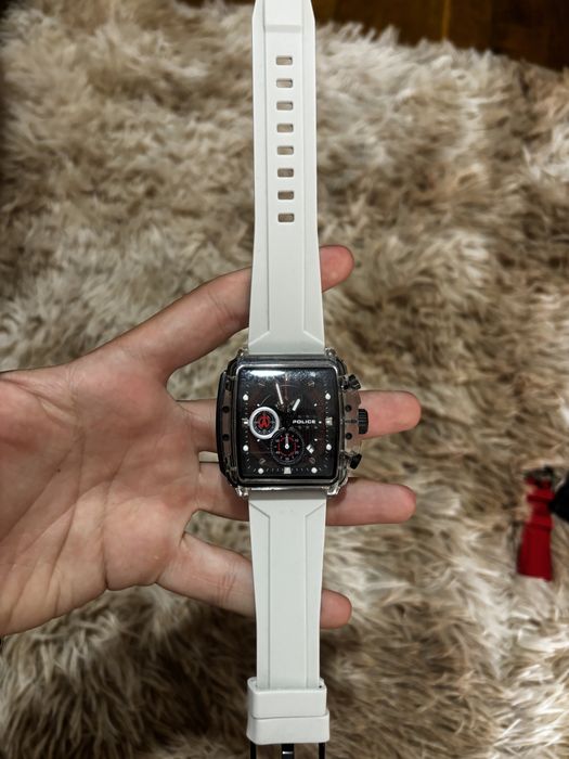 Vendo relogio da police