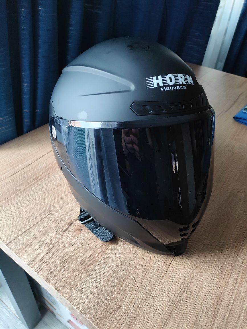 Kask motocyklowy Horn Predator black