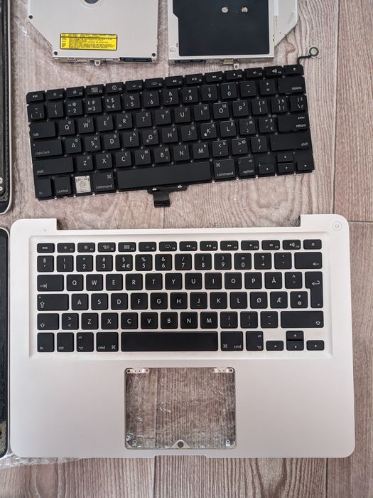 Недорого деталі на Macbook pro a1278 a1286