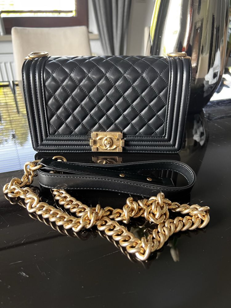 Torebka damska Chanel Boy Bag oryginał