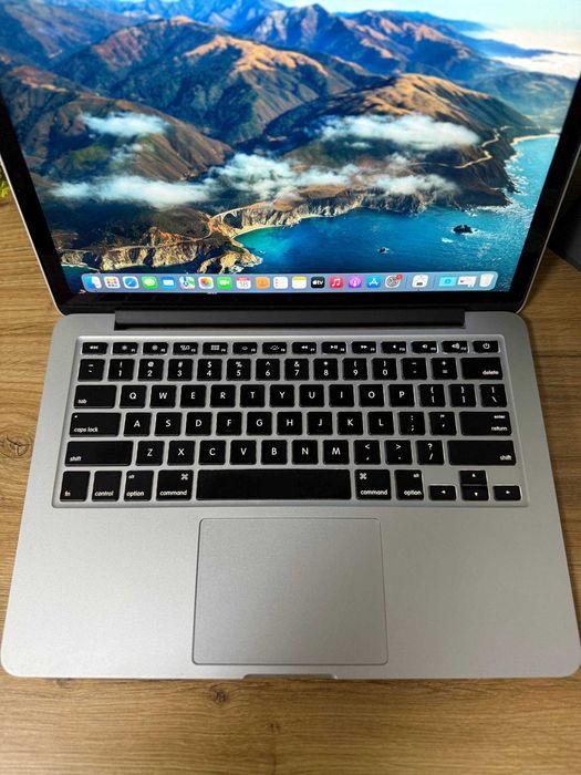 MacBook Pro 13" 2015 i5 8\128 GB