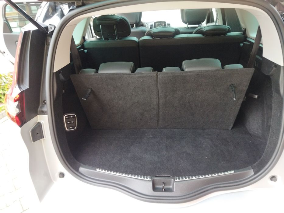 Renault Grand -Scenic Initiale Parish 1.7 Diesel