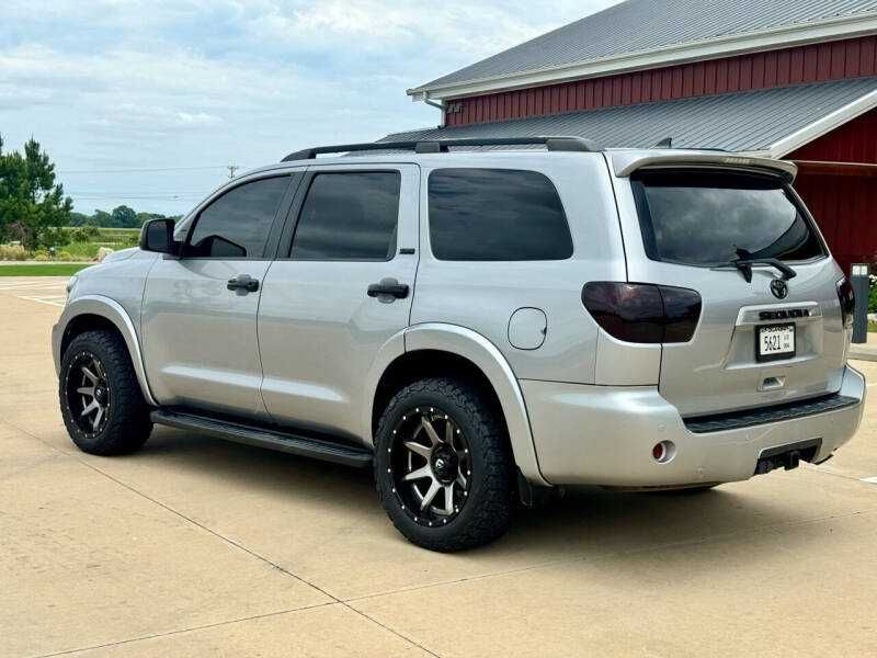 2017 Toyota Sequoia