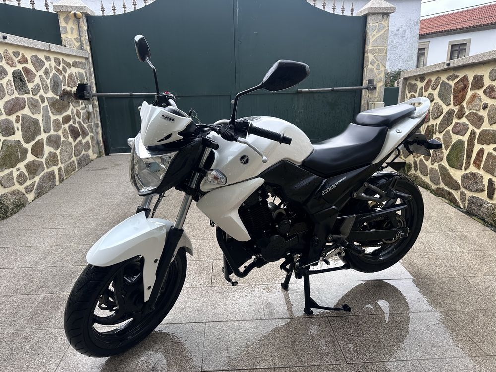 Sym wolf 125 cc com 1800 km