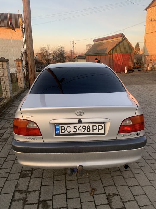 Продам гарне авто в хорошому стані на нових всесезонних колесах ! Пома