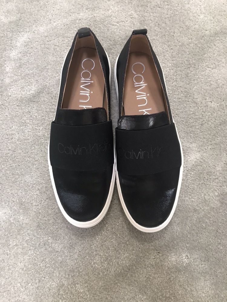 Calvin Klein r.38 slip on NOWE