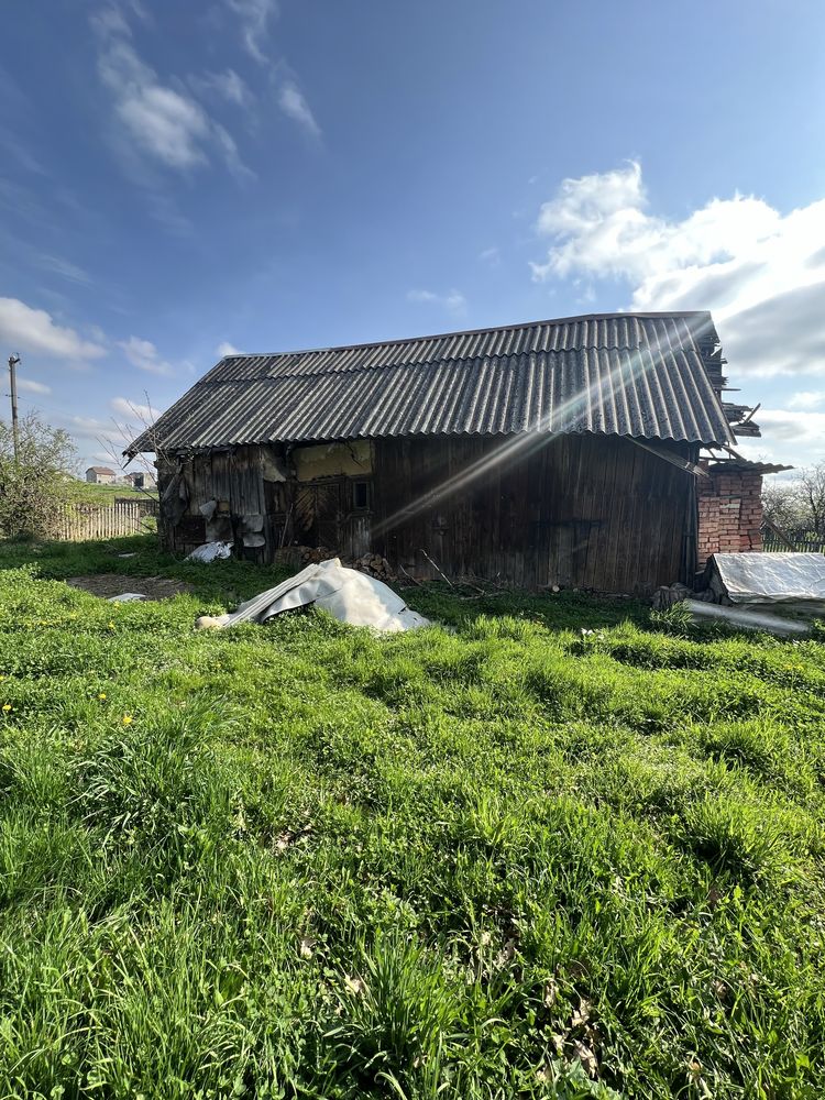 Продається будинок + земля