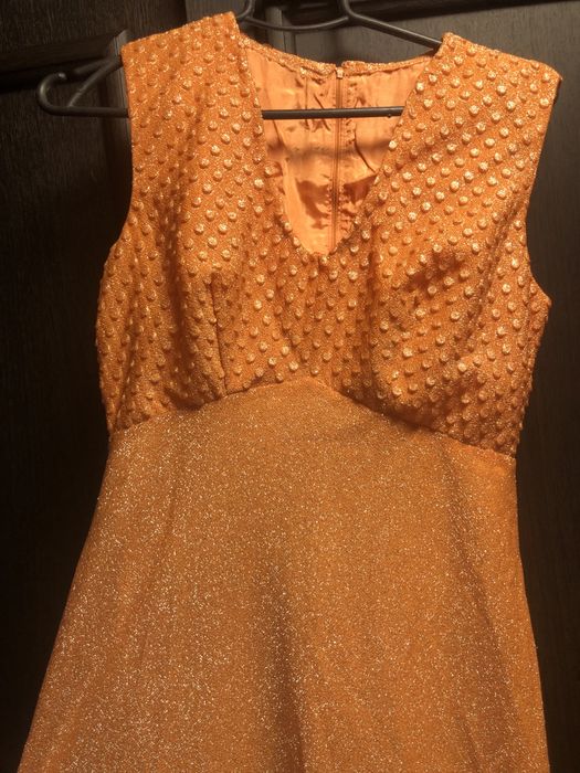 Прокат/продаж випускне/весільне плаття