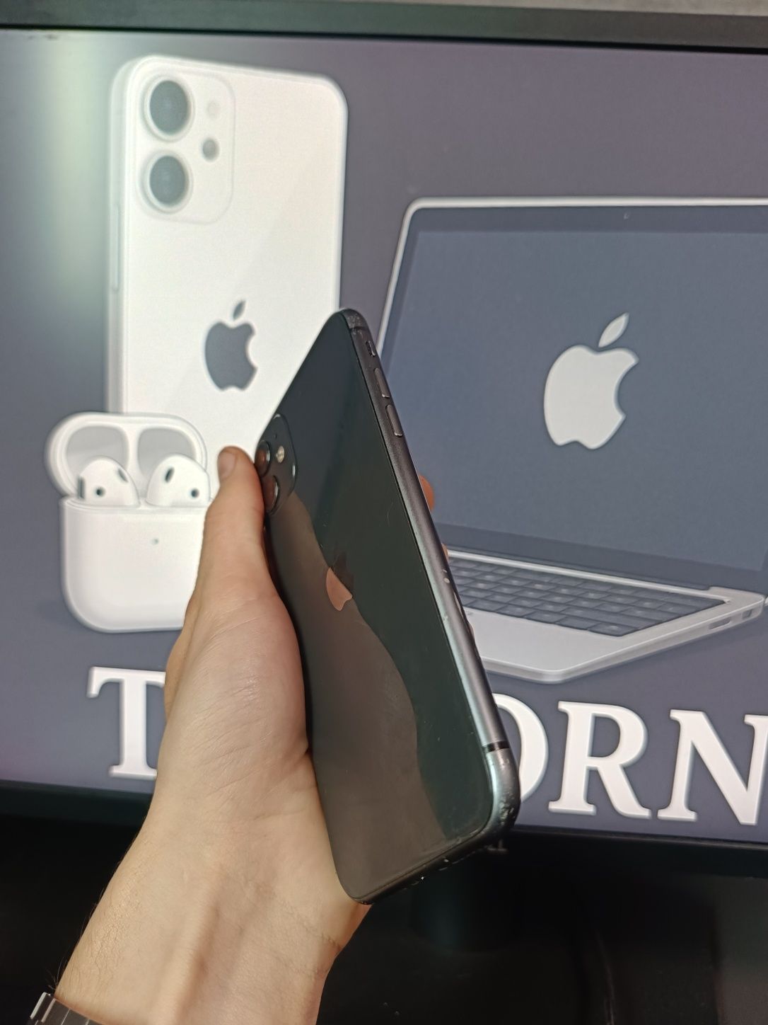 iPhone 11 64gb neverlook