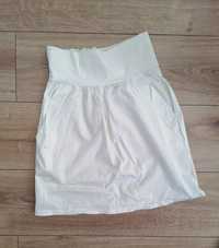 Spódnica biała z kieszeniami