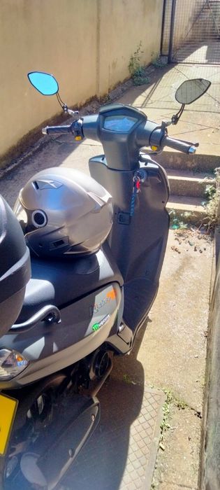 Scooter 50cc em bom estado