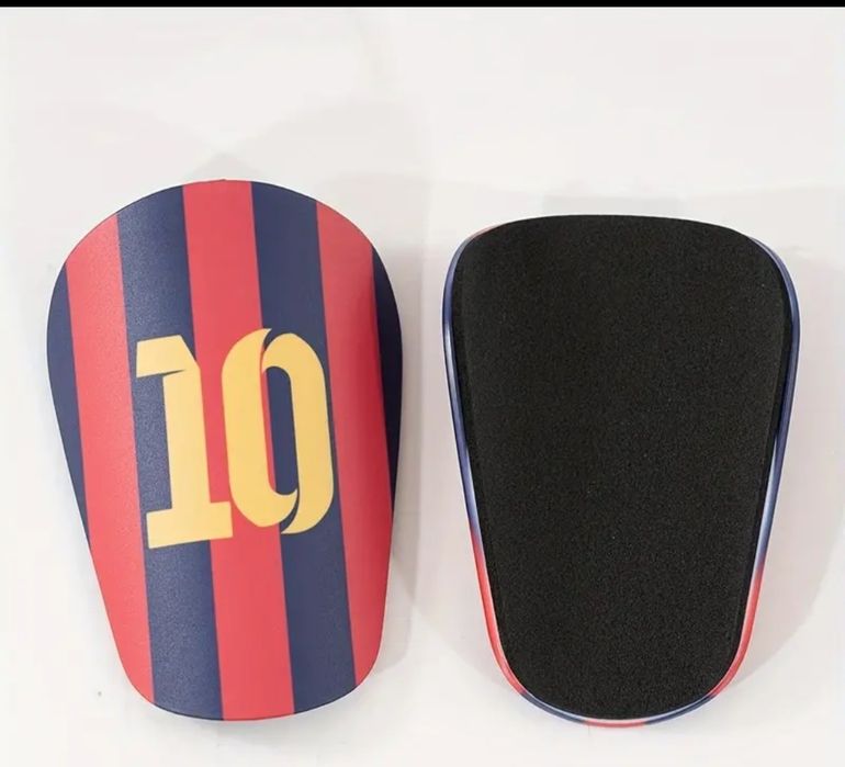 Ochraniacze przypominające Messiego