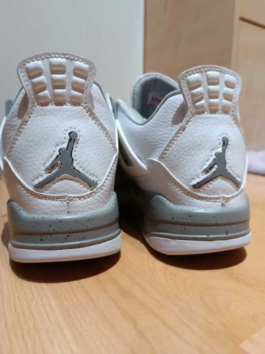 Jordan_4_Retro_White_Oreo Biegania / Roz.38