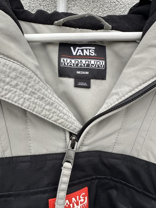 анорак Vans x Napapijri