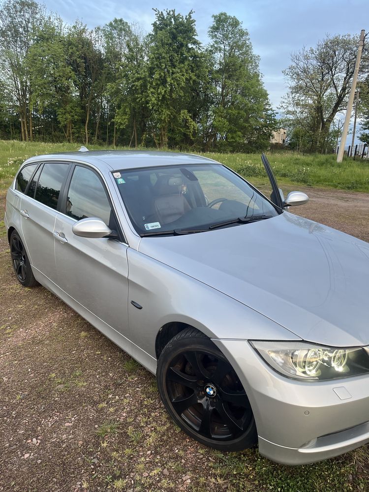 BMW E91 330xd 2006r