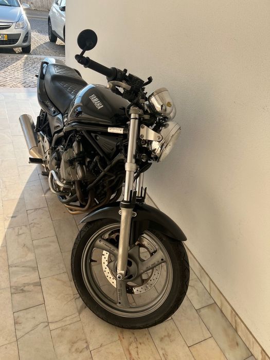 Moto YAMAHA XJ600N 1998