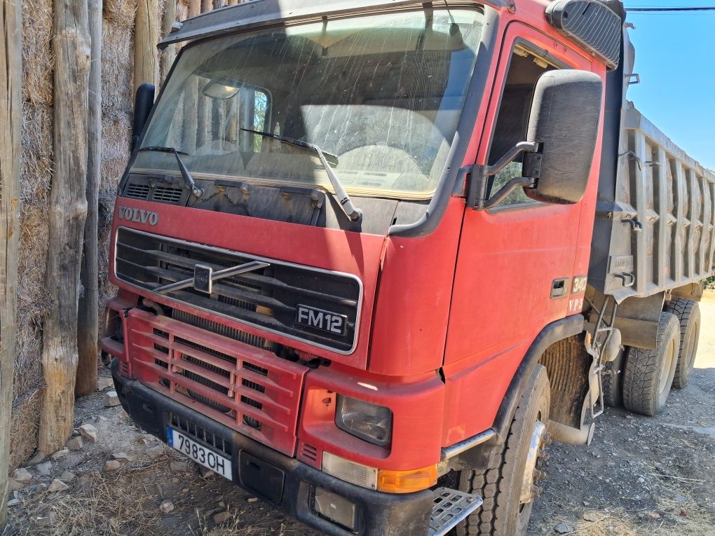 Vendo volvo fm 12