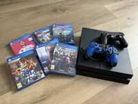 Konsola PlayStation 4