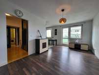 Do wynajęcia 2 pokoje, balkon, parking. ul Kramarska (Rembertów) en/uk