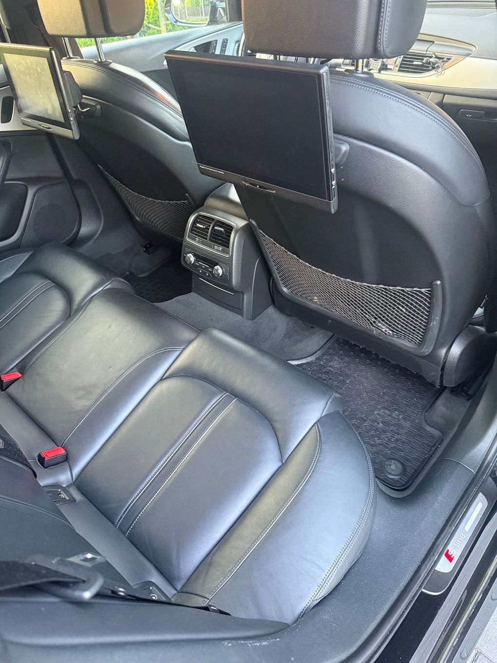 Audi A6 Audi A6 Avant 2.0 L S-Line Matrix Diesel rok prod. 2015