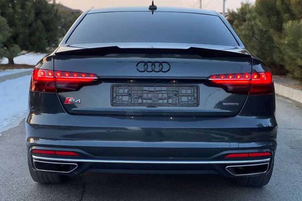 Audi A4 premium 2020