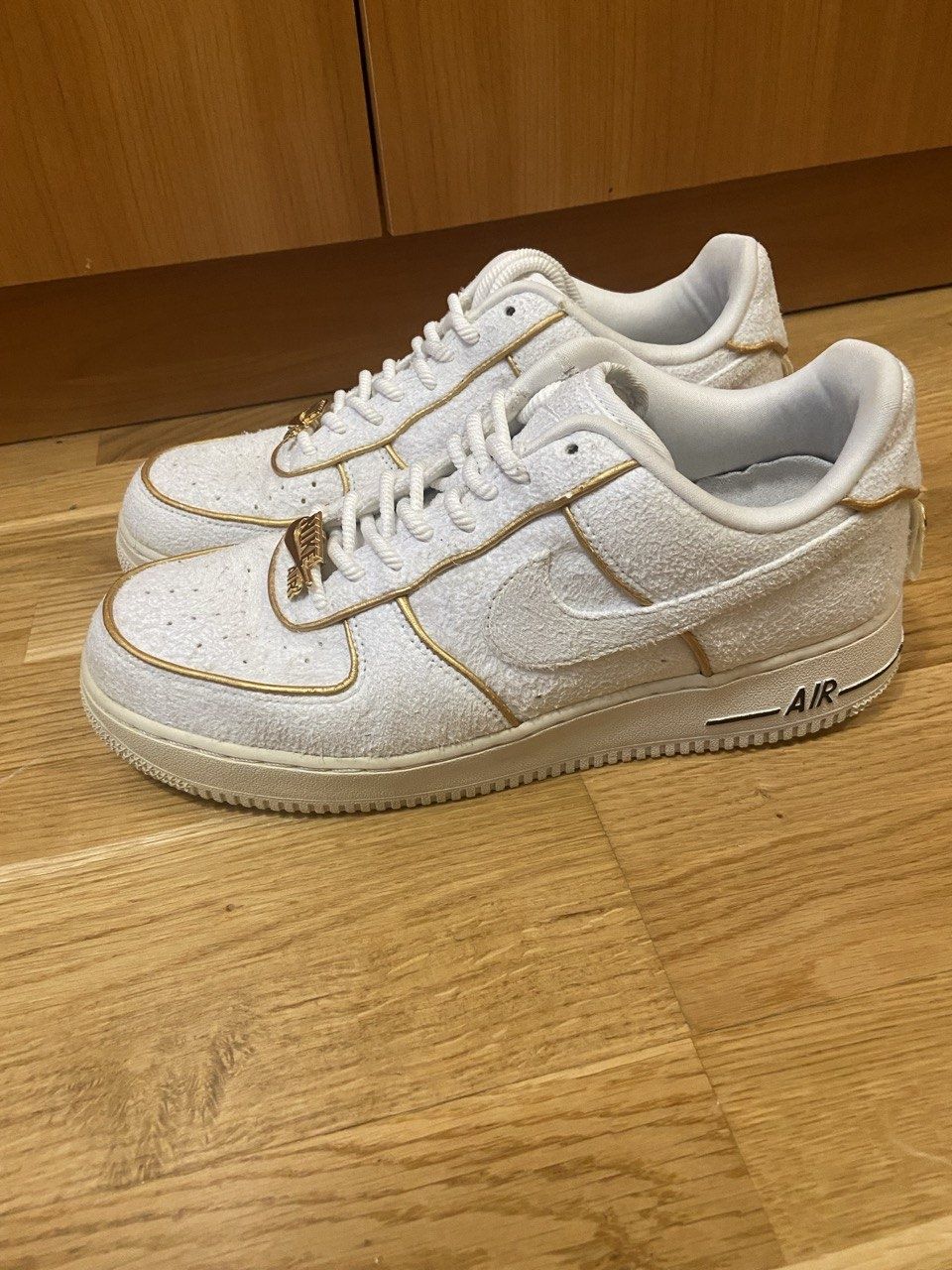 Nike air force low NBA Gold edition 42розмір