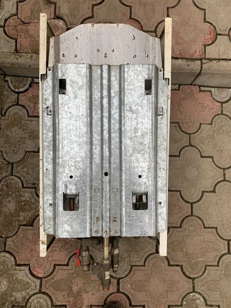 Газова колонка Junkers