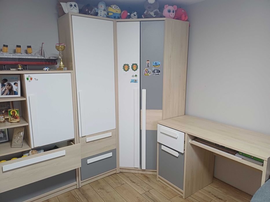 Sprzedam.meble do pokoju dziecięcego