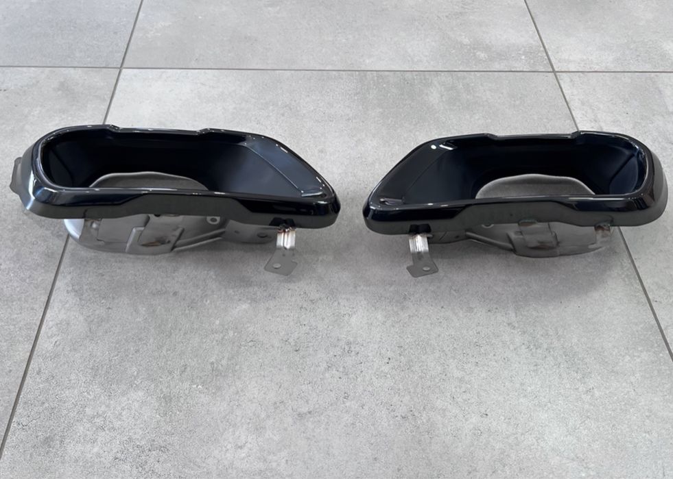 Насадки на выхлопные трубы BLACK M Paket BMW X5 G05 / X6 G06 / X7 G07