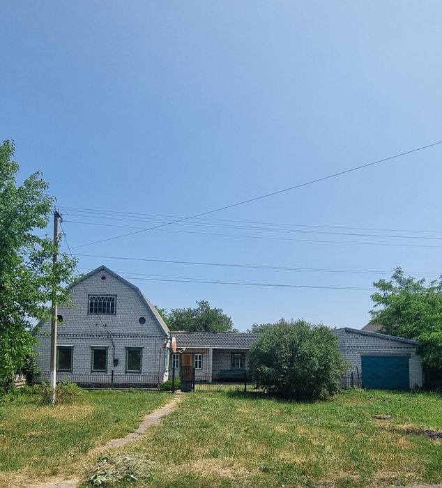 Продам дом в центре  Знаменовки. НЕ СДАЮ!