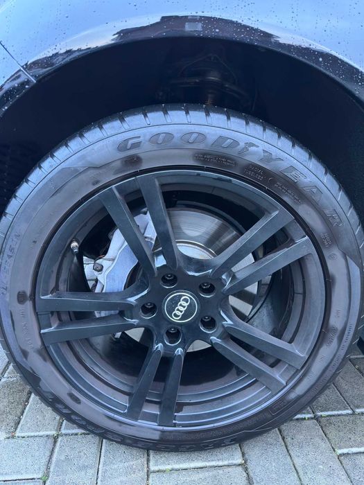 Audi Q7 Quattro  S-line Supercharged 2015 року 3.0 TFSI  (333к.с.)