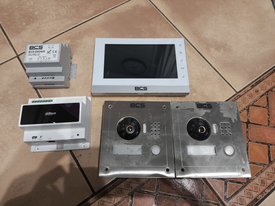 Wideofon BCS dahua 2 stacje bramowe zestaw