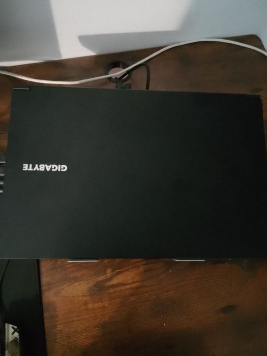 Laptop do gier Gigabyte G7 MF 512 + 1Tb Intel i5 12500h rtx 4050