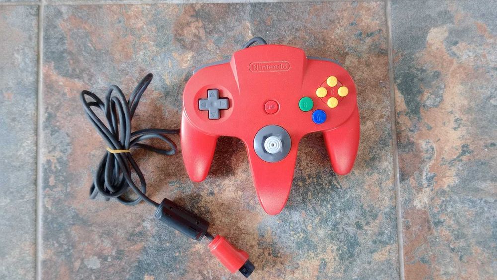 Prenda natal Comandos Nintendo 64 a trabalhar sem folga