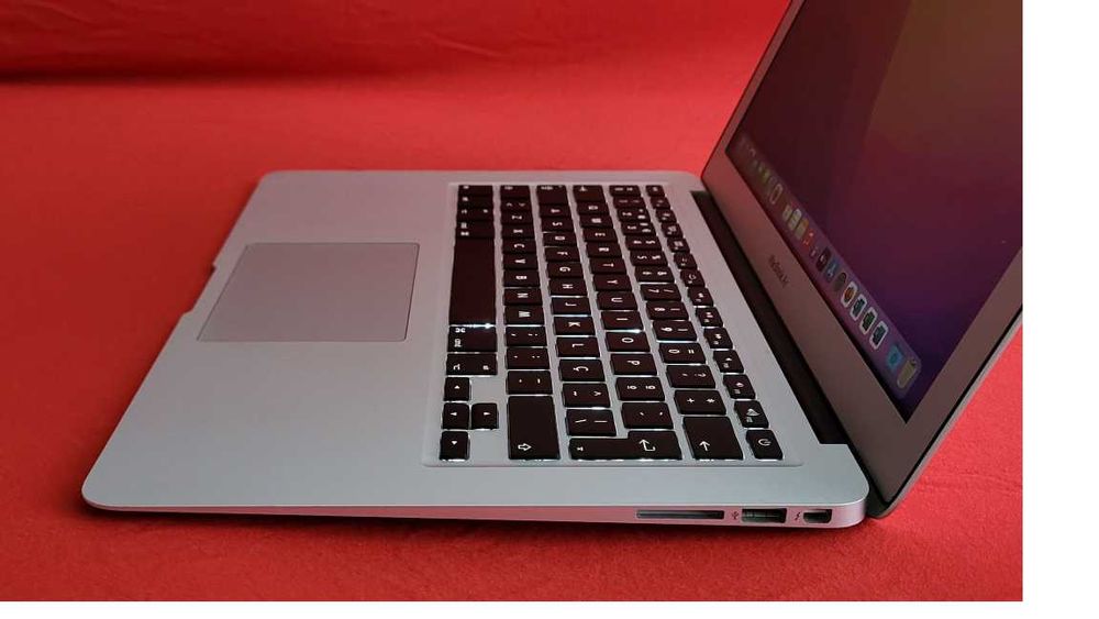 MACBOOK Air 13 Completamente Novo, Apenas 197 Ciclos de Bateria