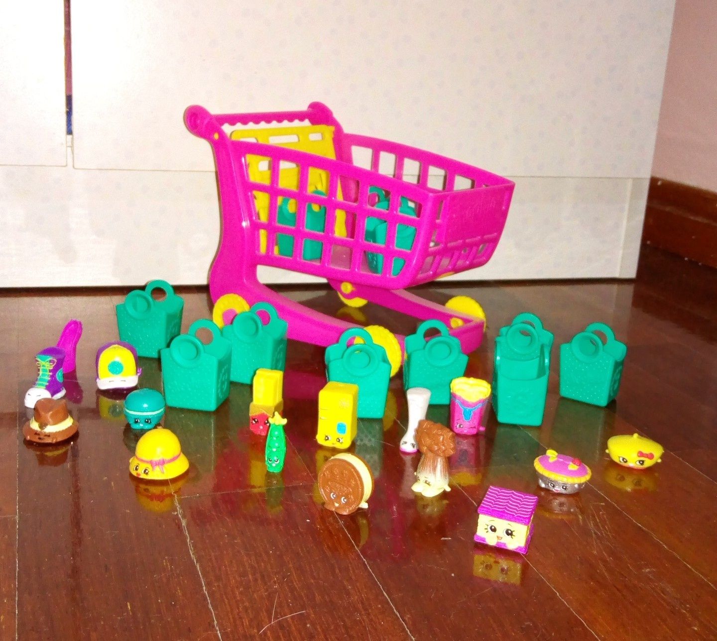 Brinquedos Shopkins variados