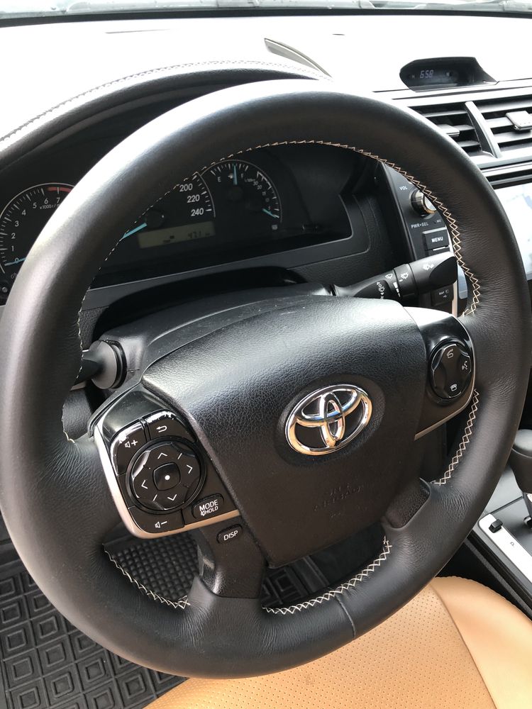 Toyota Camry, 2.5 газ/бензин, 2015 р.в. модельний (2014 календарний)