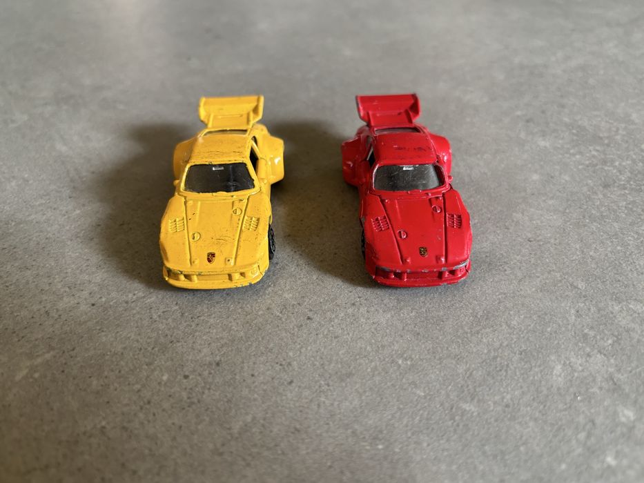 Resoraki Welly 2X Porsche 935