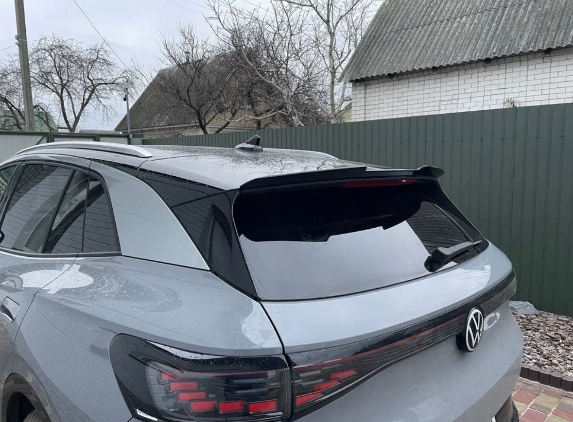 Спойлер на Volkswagen ID4 накладка на багажник крышу бленда спойлер