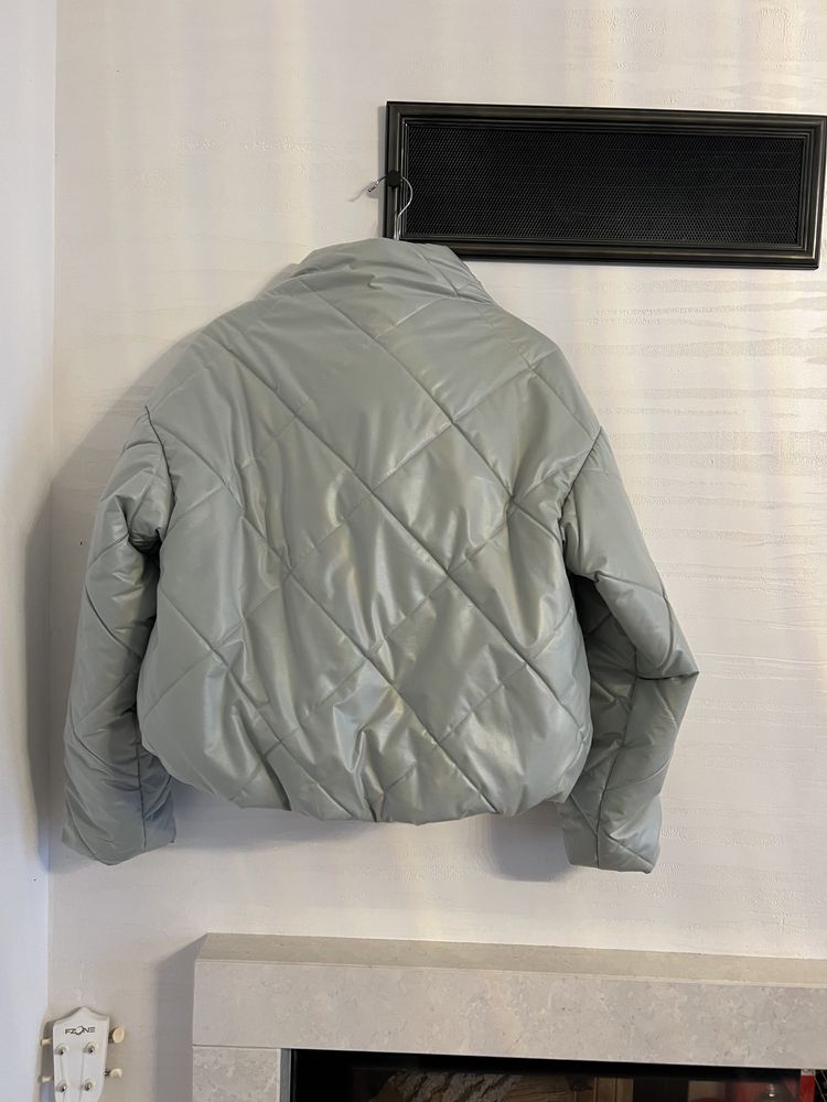 Осіння куртка, розмір S